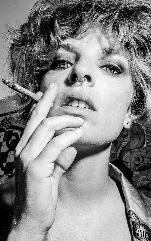 Smoking Girl by Salvatore Matarazzo