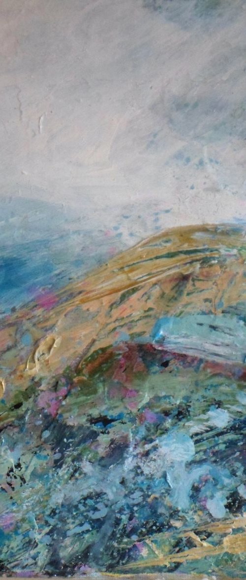 Peak Patterns Mam Tor, Derbyshire by Jean  Luce