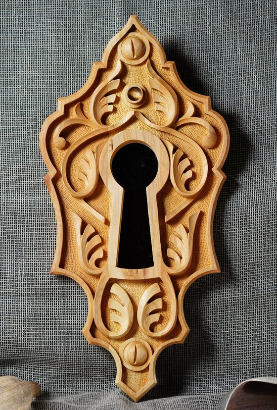 "Golden Key Lock"