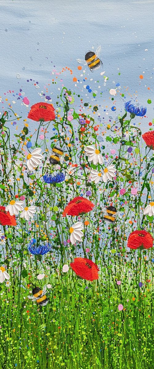 It's A Bee utiful Life by Lucy Moore