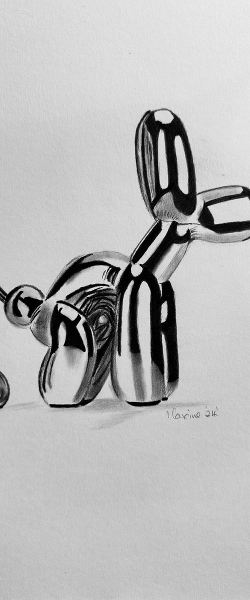 Balloon dog by Maxine Taylor