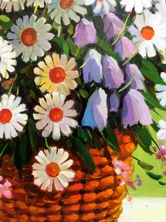 A bouquet of wildflowers