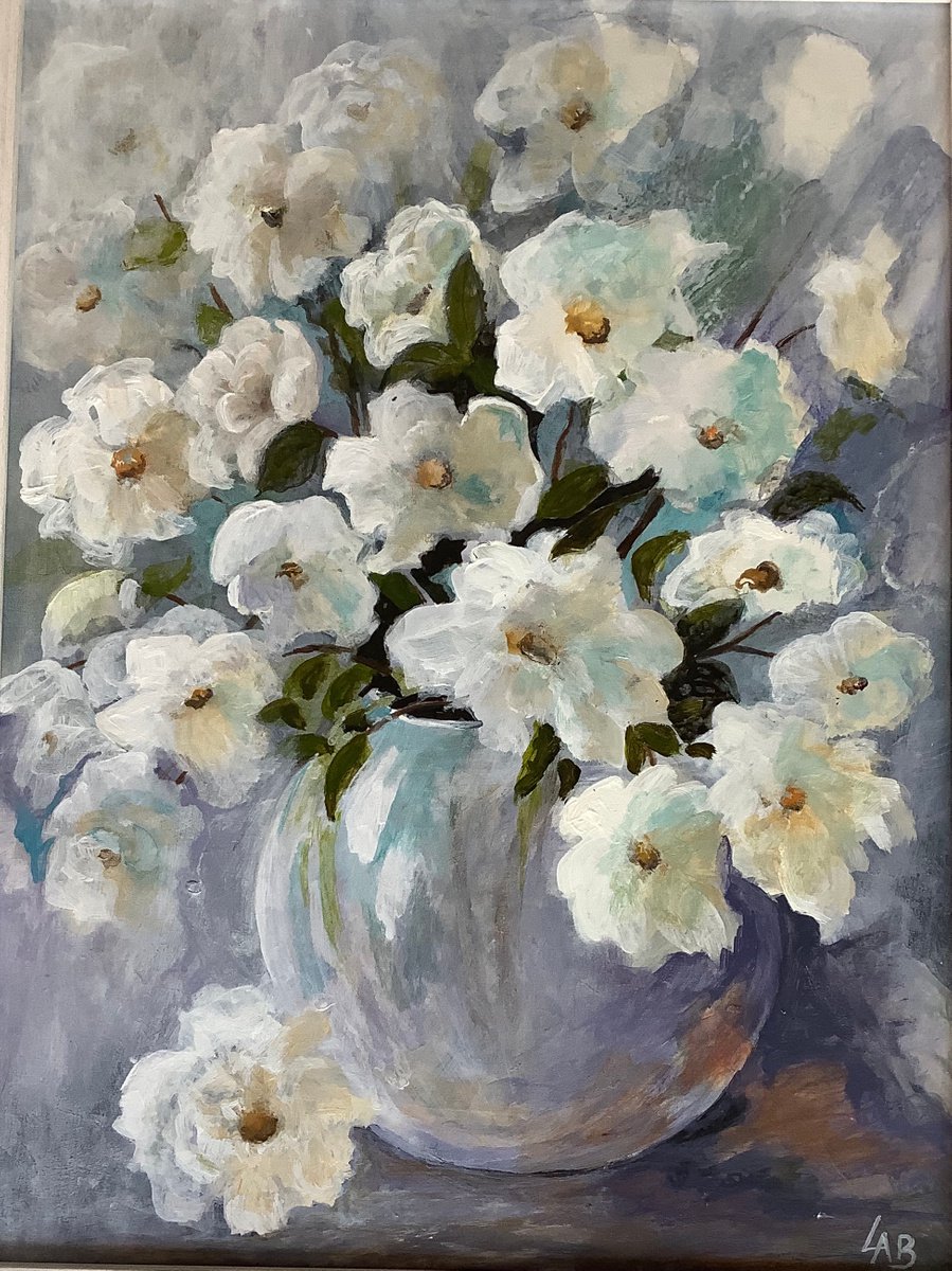 White Roses by Linda Bartlett