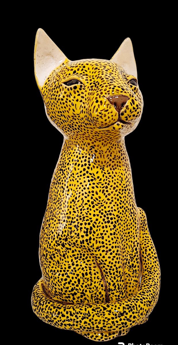 Yellow Wild Cat- XLsize by Viktor Zuk