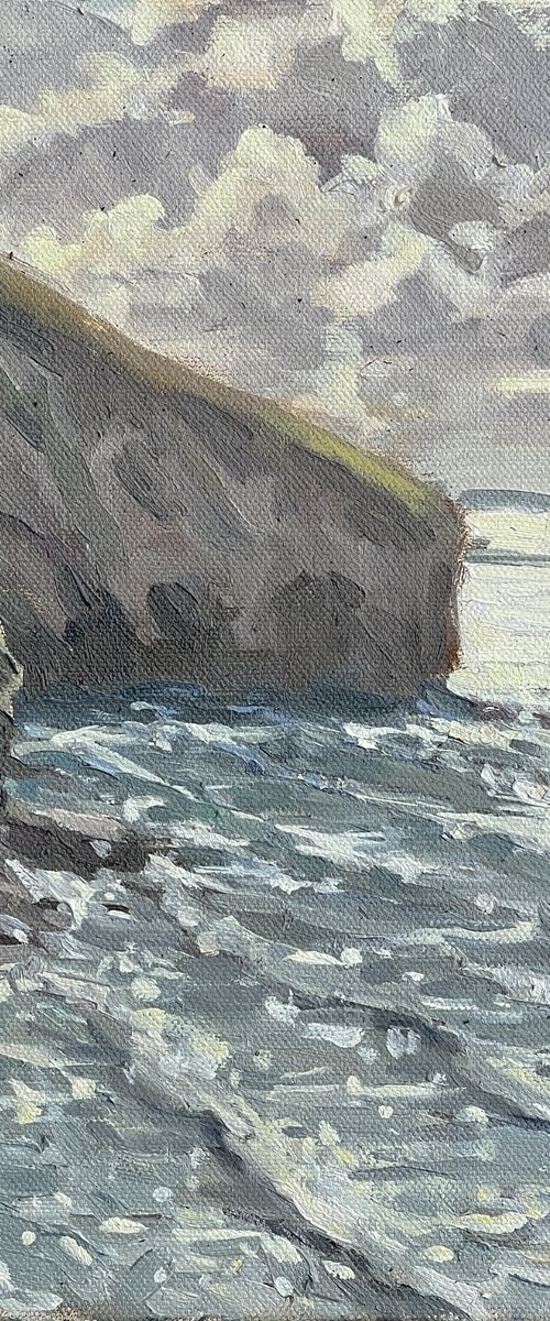 Incoming tide, Trebarwith Strand by Louise Gillard