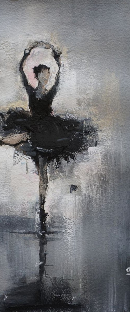 Dancer 2 by Oscar Alvarez Pardo