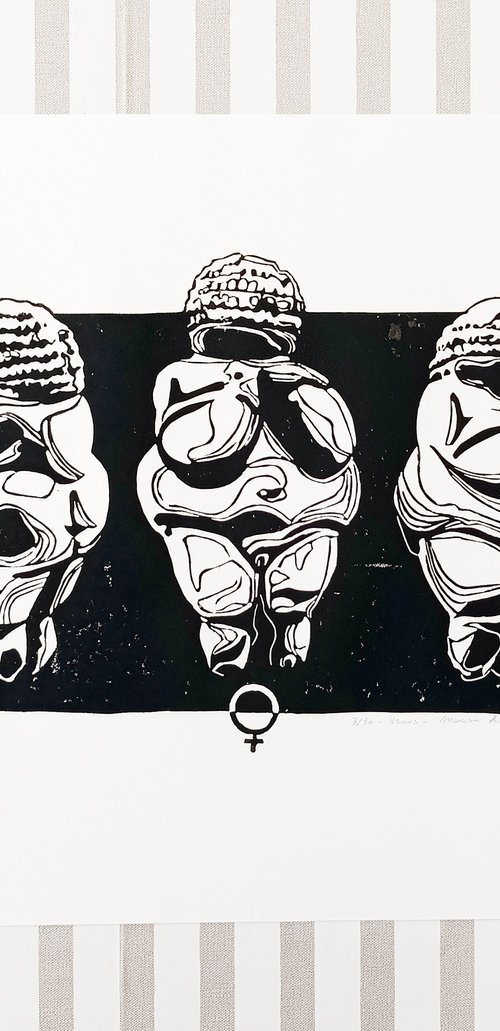 Willendorf Venus by MARISA LIUZZI