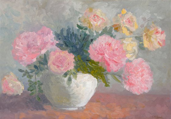 Bouquet with peonies and roses in the white vase