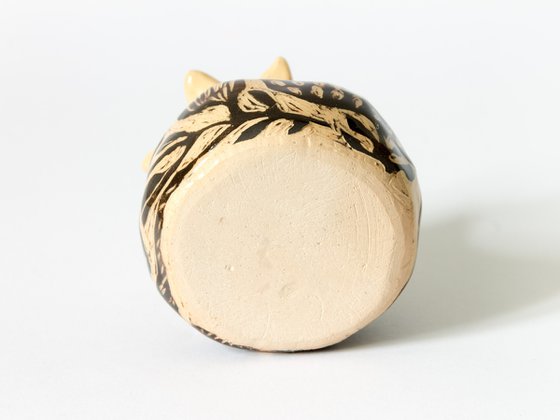 Ceramic sculpture Pomegranate 6 x 6 x 6 cm