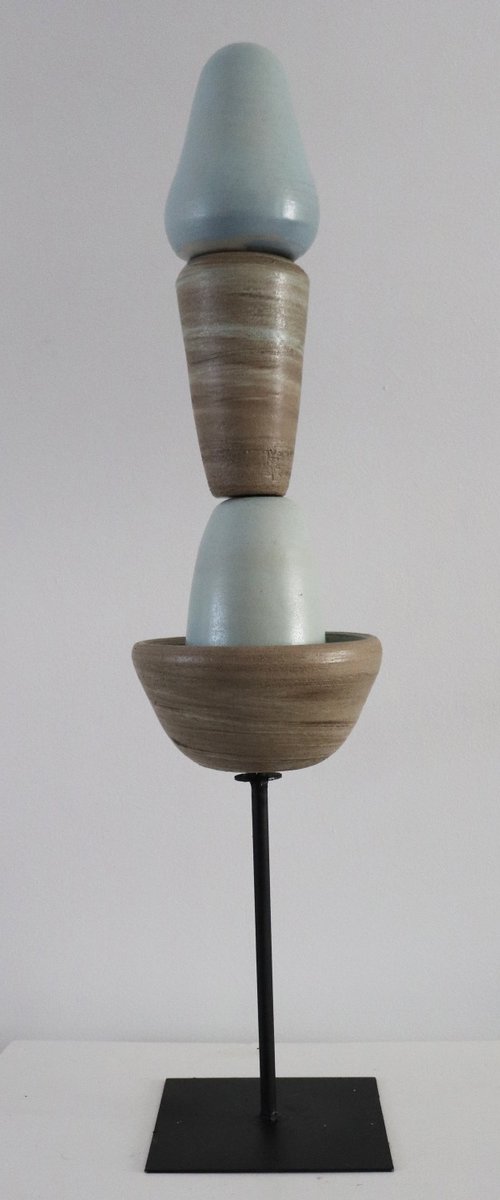 Ceramic sculpture tower N°03 by Koen Lybaert