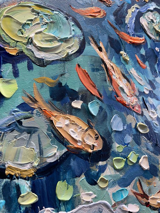 Amber in the Deep Blue