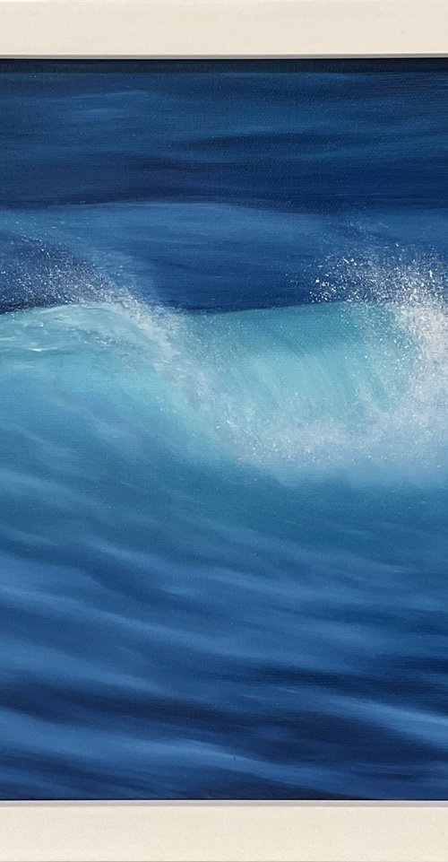 Wave in Motion by Alla Kallass