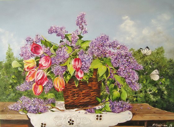 Lilacs and Tulips Romance