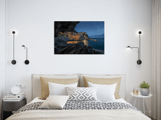 MANAROLA CAVE