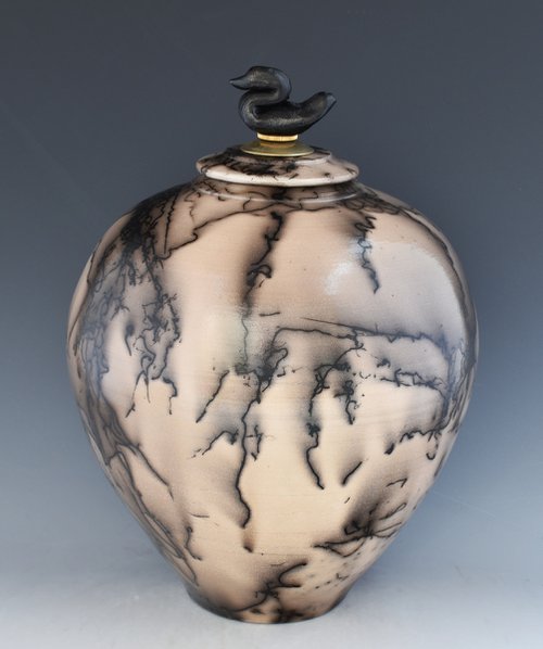 Horse hair fired vessel urn, bird finial, HH 393 by Ron Mello
