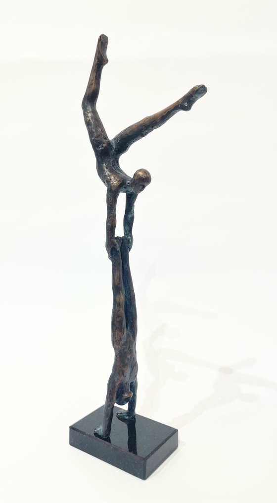 Acrobats Balance, no.VI/VIII