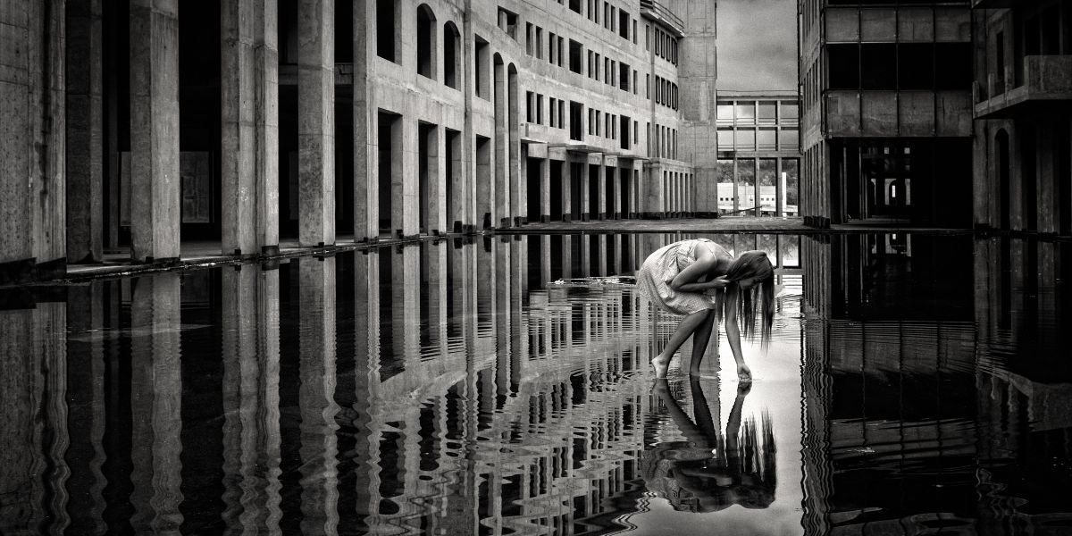 Photorealistic Abstract Photograph By Peter Zelei, 26 X 13", Venite Post Me Et Faciam, Original Artwork