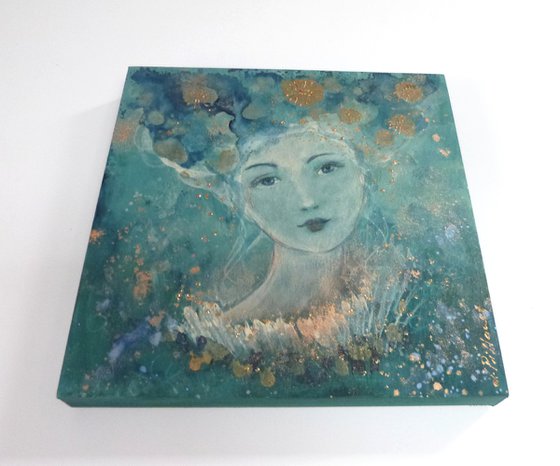 Dreamy woman  Mists of gold.20 x20cm