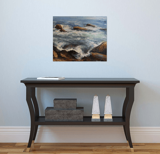 Ocean, seething surf