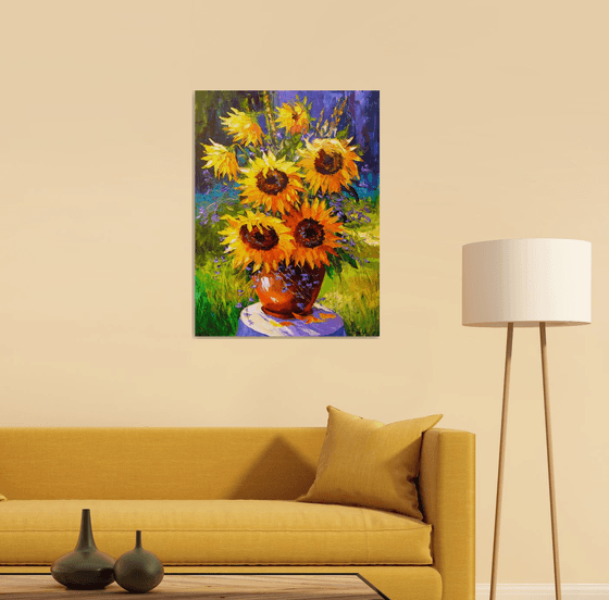 Bouquet of sunflowers in nature