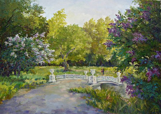 Lilac Promenade