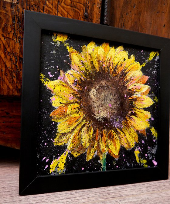 Sunflower Starwars  FRAMED - Floral abstract - READY TO HANG Food Original