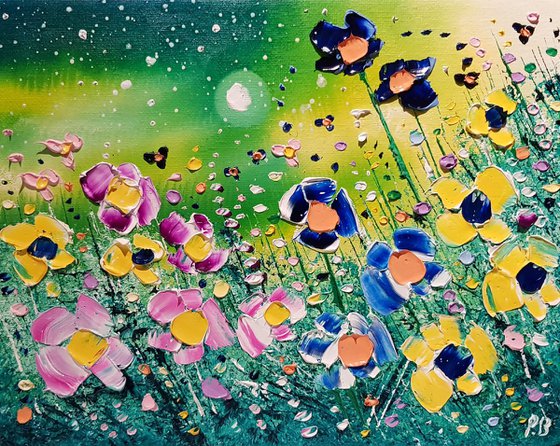 "Northern Lights & Meadow Flowers in Love"