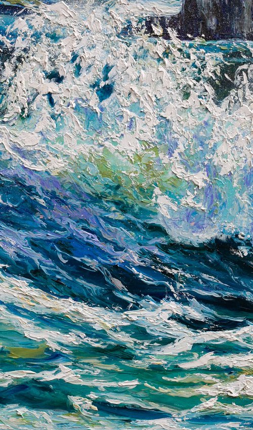 Breaking Light by Liudmila Pisliakova