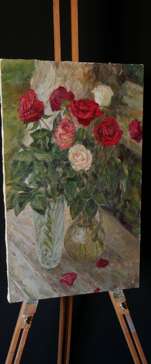 Red Roses - still life painting by Nikolay Dmitriev