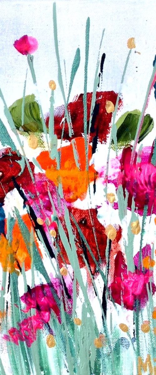 Mini Blooms 07 by Michelle Carolan