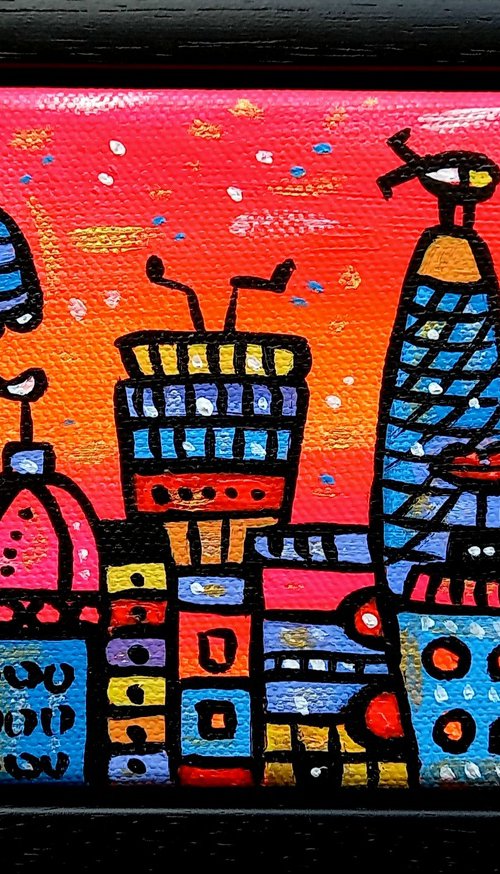 Radiant Cute London by Maria Luisa  Azzini