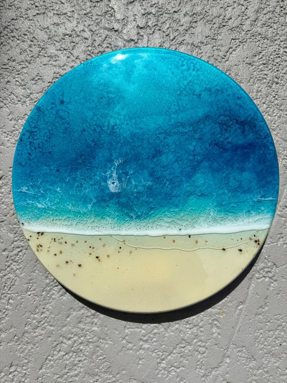 Round ocean #103