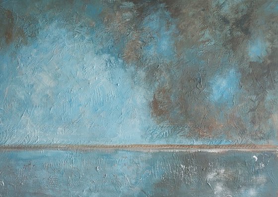 Whisper of the horizon