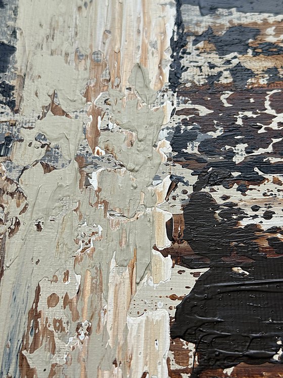 Ivory, Charcoal & Rust