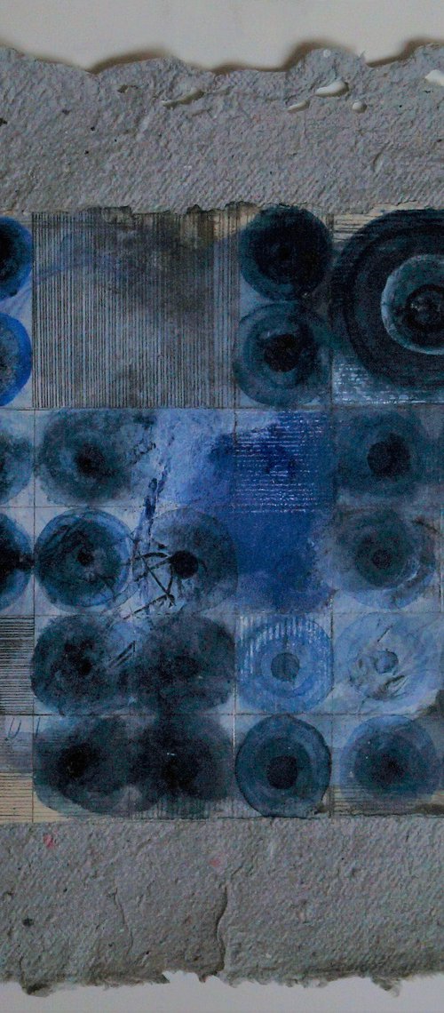 Blue Circles VIII by Anna Jannack