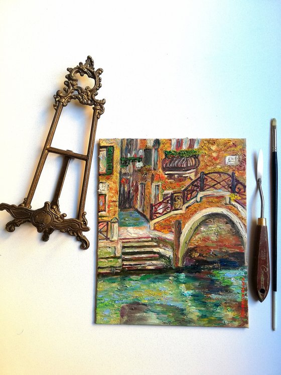 "A Walk in Venice" Original Oil Artwork 8 by 10"
