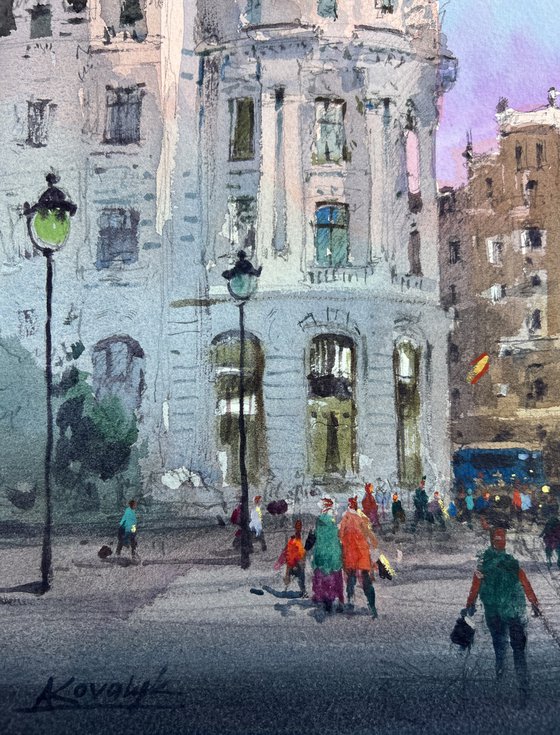 Morning on Gran Vía