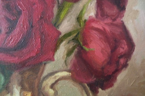 Red roses in a vase