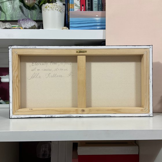 Eternally Free Ocean