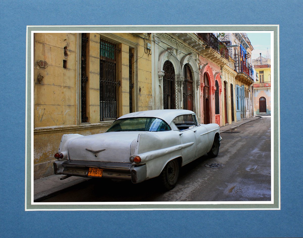 Havana, Cuba, Car one by Robin Clarke