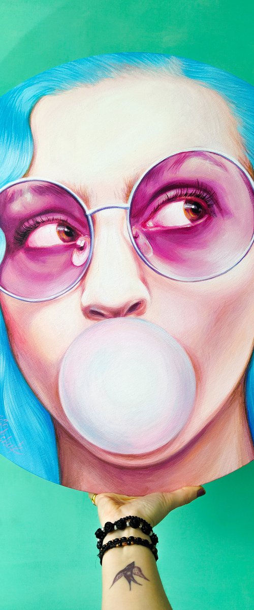 Girl with bubble gum by Lesja Rygorczuk