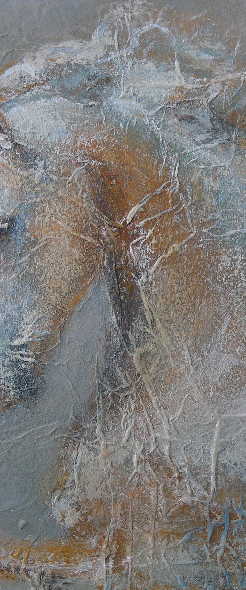 Golden horse by Tatyana Kaganets