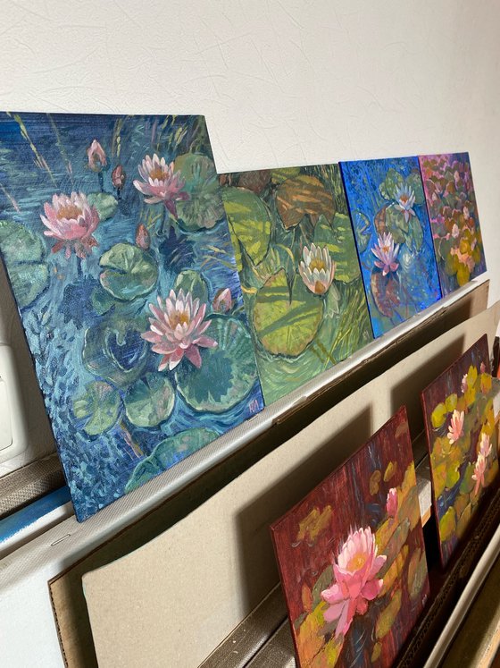 Waterlilies dark blue