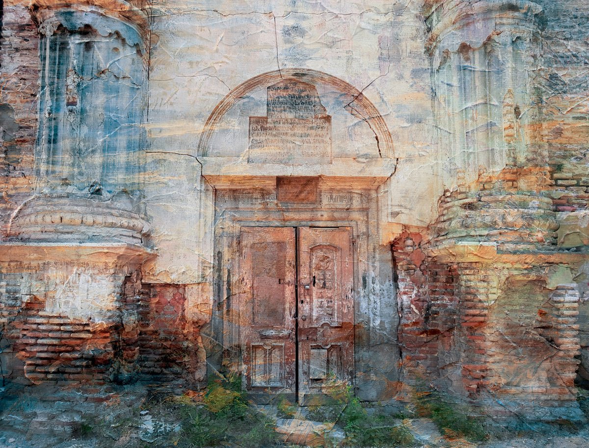 Impressionistic Cityscapes Photograph By Viet Ha Tran, 20 X 16", Age Of Decay, Original Artwork