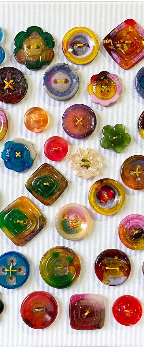 Cheerful buttons by Jolanta Czarnecka