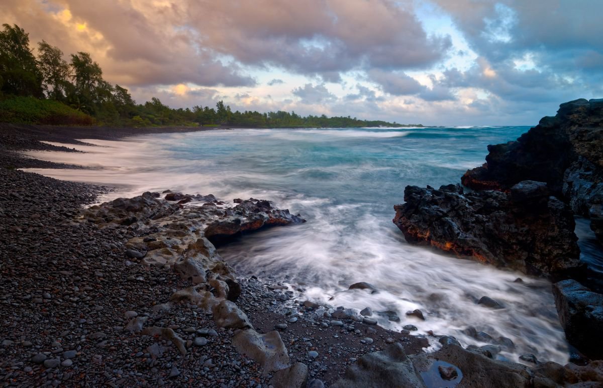 Hana Bay, Maui, Hawaii by Francesco Carucci