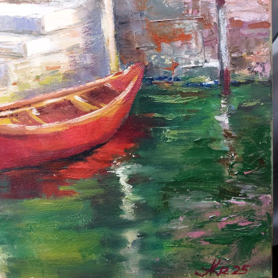 Red boat in Venice