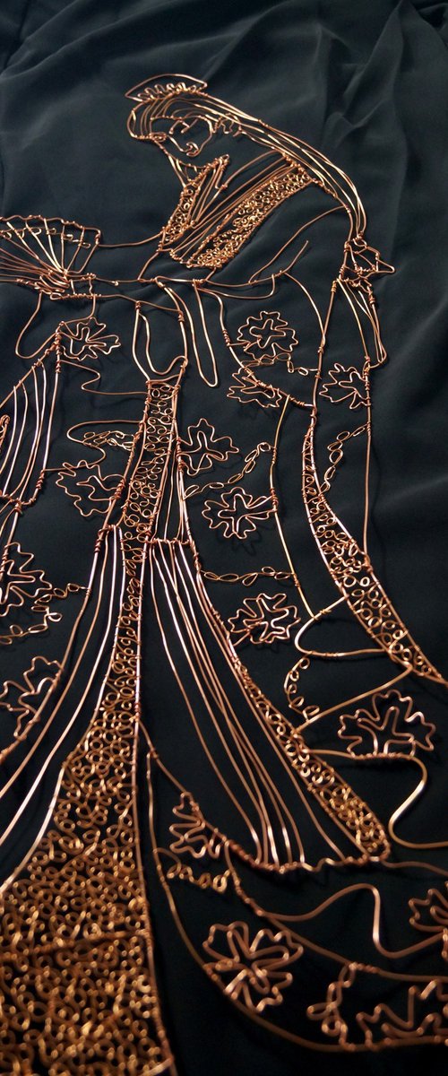 Japanese Geisha Wire Sculpture by Jane Tilley