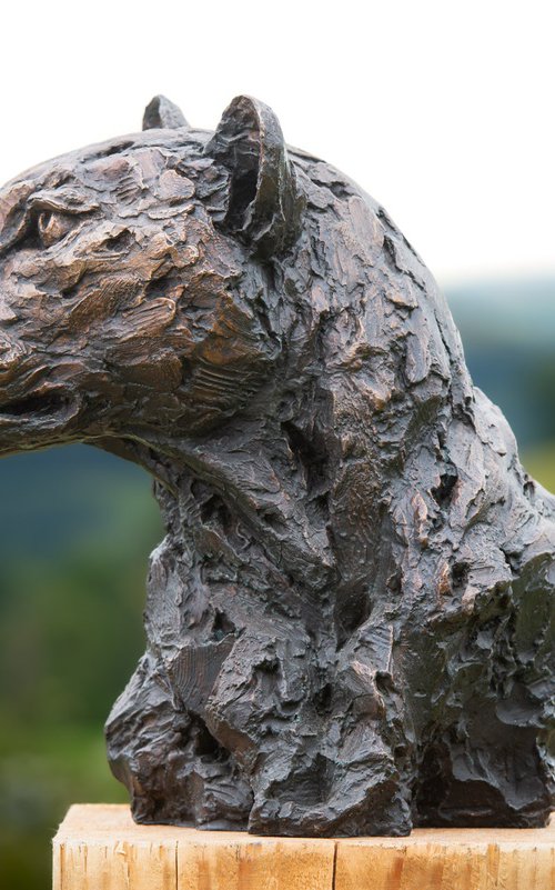 Leopard Portrait Foundry Bronze by Tanya Russell