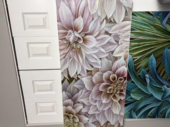 Blush Dahlia Garden